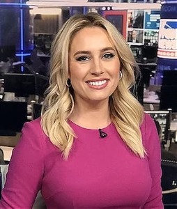 Jacqui Heinrich Age, Bio, Husband, Salary, Net Worth, Fox News,